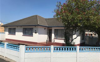 3 Bedroom House in Penlyn Estate