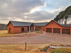4 Bed House in Lanseria and surrounds