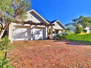 3 Bed House in Zevenzicht