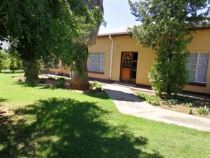 9 Bed House in Barkly West