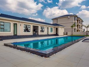 2 Bed Apartment in Summerset