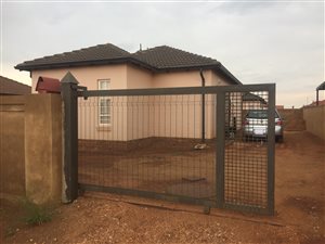 3 Bed House in The Orchards