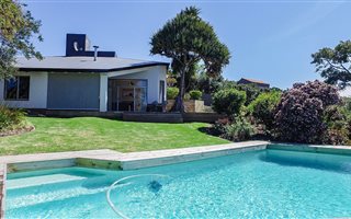 4 Bedroom House in Lower Robberg