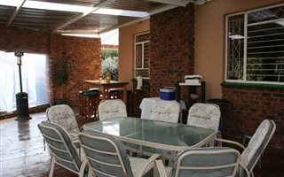 3 Bedroom House in Illiondale