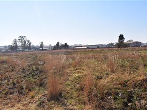1.7 ha Land available in Shalimar Ridge