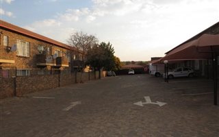 1 Bedroom Apartment in Highveld