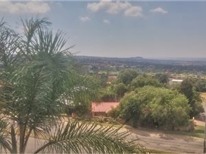 2 Bed Apartment in Constantia Kloof