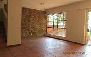 3 Bedroom Apartment in Eldoraigne