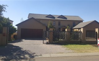 3 Bedroom Duplex in Thatchfield