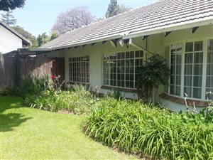 2 Bed House in Parktown North
