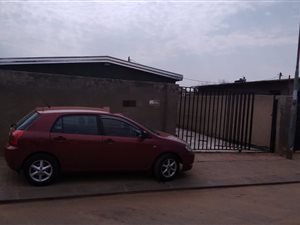 2 Bed House in Thulani