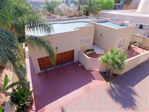 3 Bed Cluster in Meyersdal