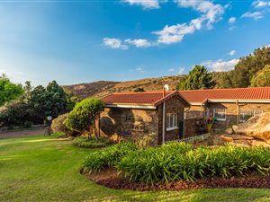 4 Bed House in Kloofendal