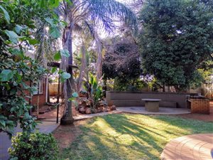 3 Bed House in Mooinooi