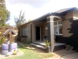 3 Bed House in Nigel Central