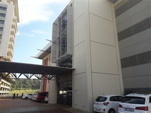 350 m² Commercial space in Umhlanga Ridge