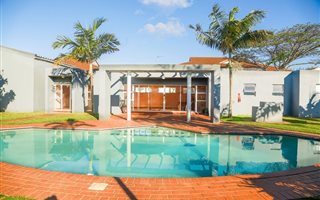 2 Bedroom Apartment in Meerensee