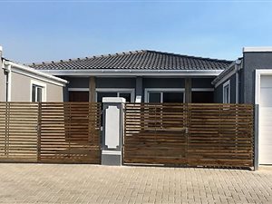 3 Bed House in Lotus River