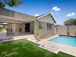 3 Bed House in Parkhurst