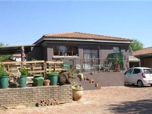 3 Bed House in Vaaloewer