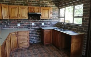 4 Bedroom House in Hillary