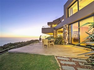 4 Bedroom House in Pezula Private Estate