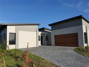 3 Bed House in Palm Lakes Estate