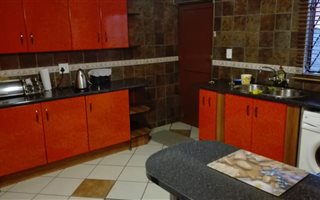 4 Bedroom House in Lenasia