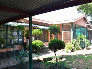 4 Bed House in Rustenburg