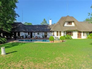 1 ha Farm in Glenferness AH
