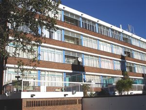 2 Bed Apartment in Bramley View