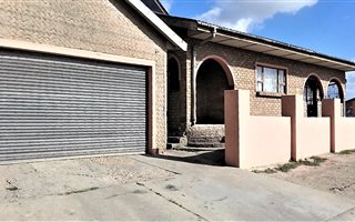 4 Bedroom House in Gerald Smith