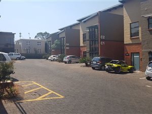 116 m² Commercial space in Randpark Ridge