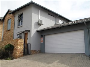 3 Bed Townhouse in Noordhang