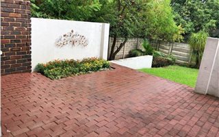 2 Bedroom Apartment in Wendywood