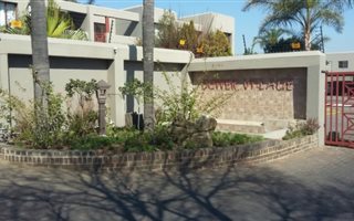 2 Bedroom Townhouse in Marais Steyn Park