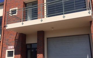 166 m² Industrial space in Greenhills