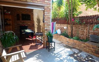 2 Bedroom Apartment in Liefde en Vrede