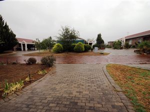 2 Bed House in Oudtshoorn