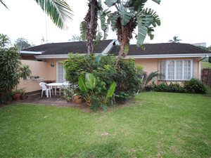 3 Bedroom Simplex in Escombe