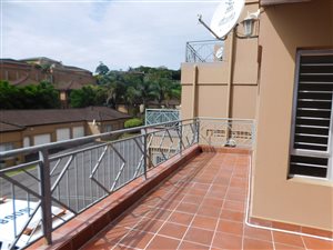 3 Bedroom Flat in Amanzimtoti