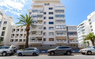 1 Bedroom Apartment in Sea Point