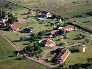 30 Bed House in Parys