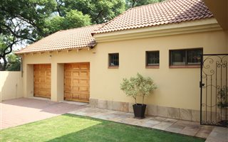 4 Bedroom House in Nieuw Muckleneuk