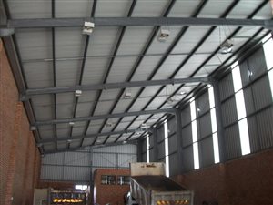 500 m² Industrial space in Alton
