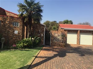 3 Bed Cluster in Lakefield