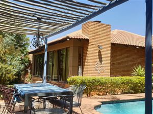3 Bed Duet in Highveld