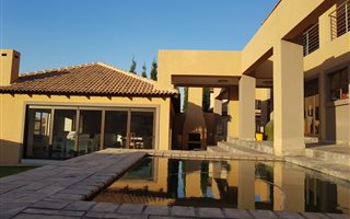 5 Bedroom House in Bankenveld