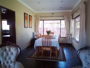5 Bed House in Moregloed