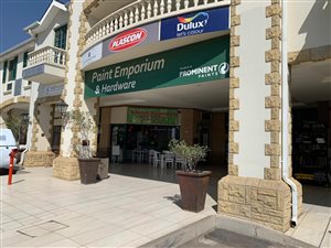 74 m² Commercial space in Fourways